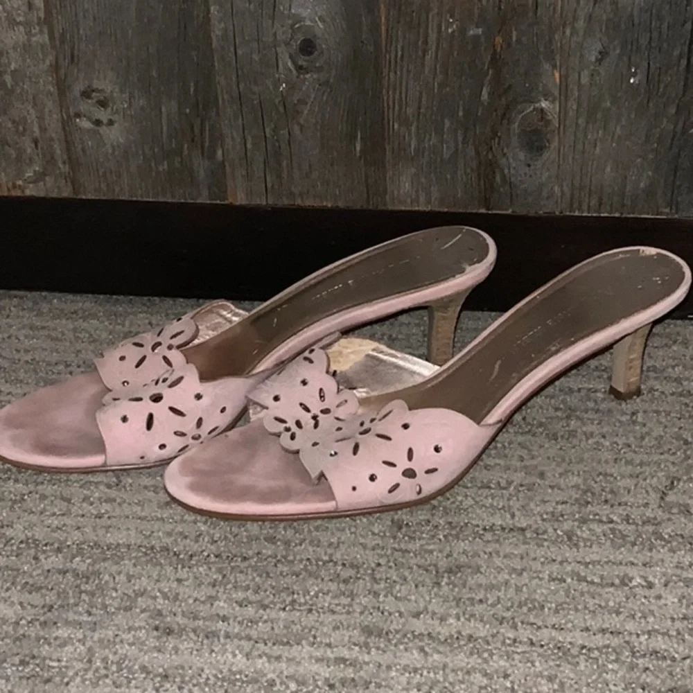 Pink, Suede, Anne Klein low-heels | Size 6